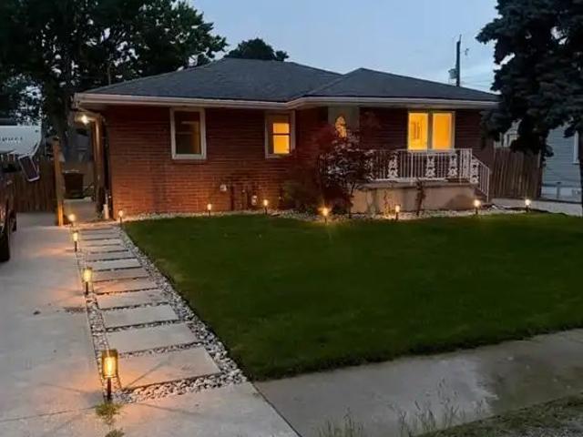 House for rent in Fontainebleau, Windsor