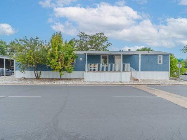 House for sale in West Valley City, Utah
