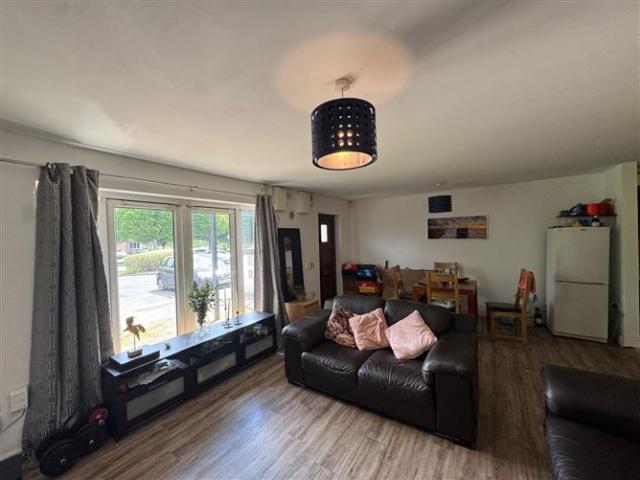 Apartment for sale in Bluebell, North Tipperary