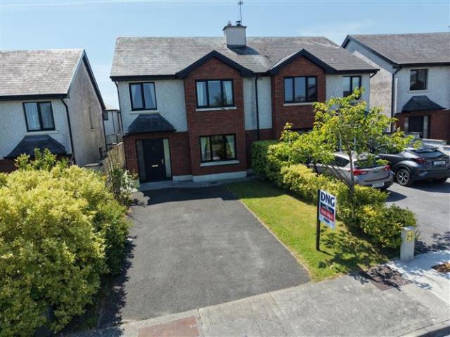 Detached House for sale in Ballinasloe, Connacht