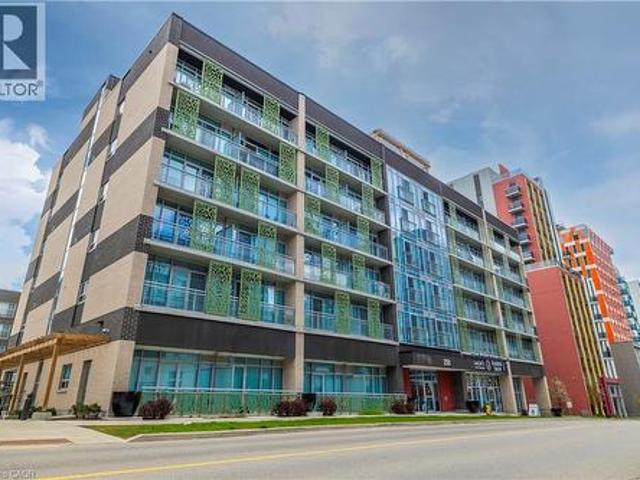Condo for sale in Waterloo, Ontario