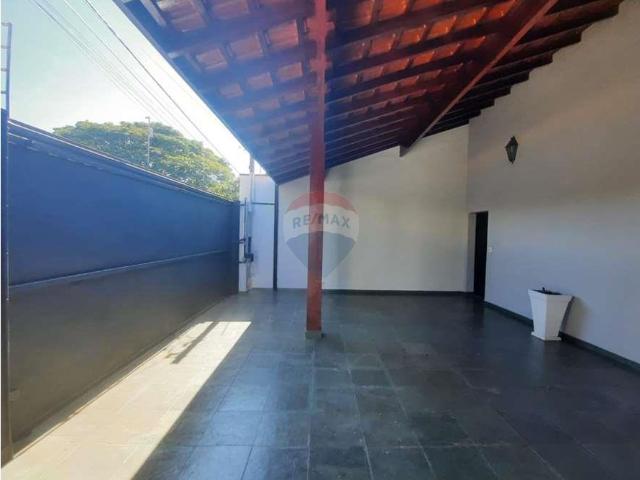 Casa aluguel em Região Imediata de Botucatu, Botucatu