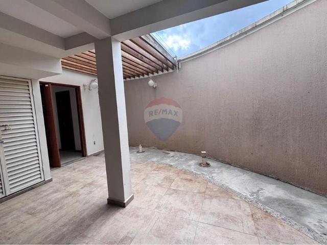 Casa aluguel em Região Imediata de Botucatu, Botucatu