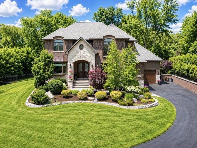 House for sale in Lake Zurich, Illinois