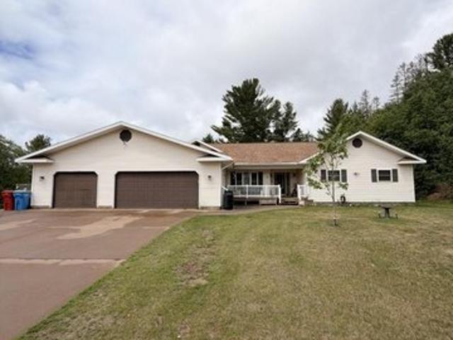 House for sale in Ishpeming, Michigan