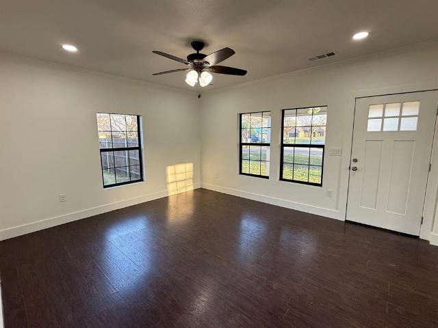 House for sale in Ellis, Texas