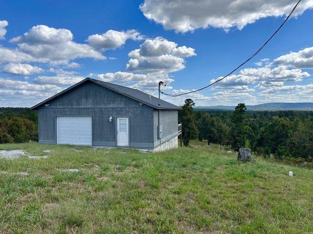 House for sale in Ark