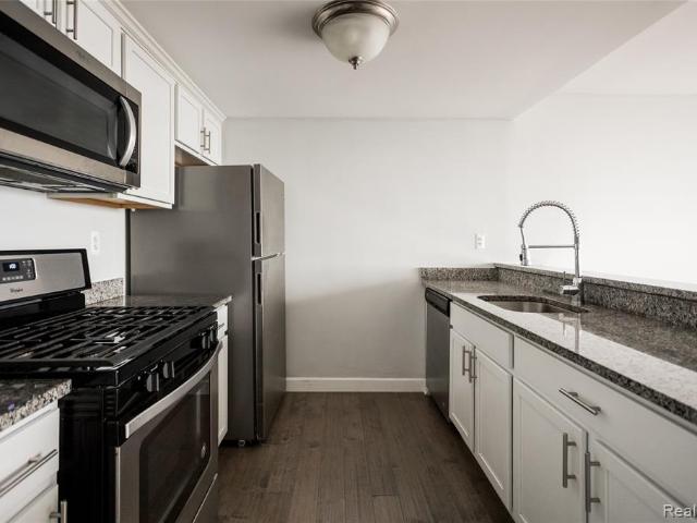 Condo for sale in Detroit, Michigan