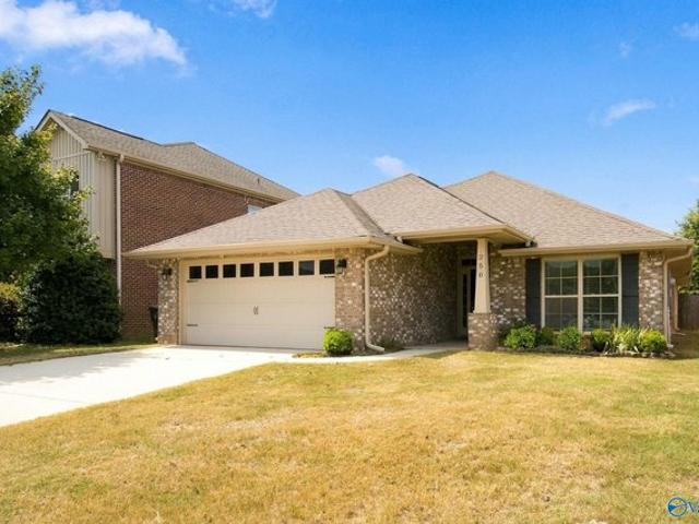 House for sale in Harvest, Alabama