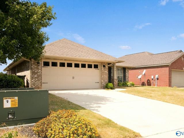 House for sale in Harvest, Alabama
