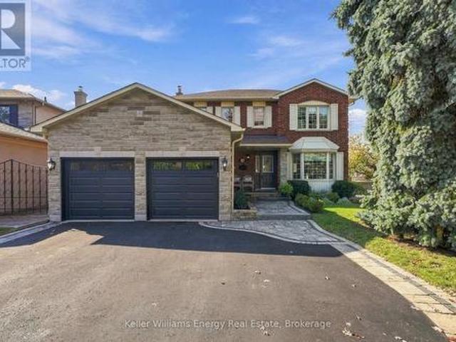House for sale in Whitby, Golden Horseshoe