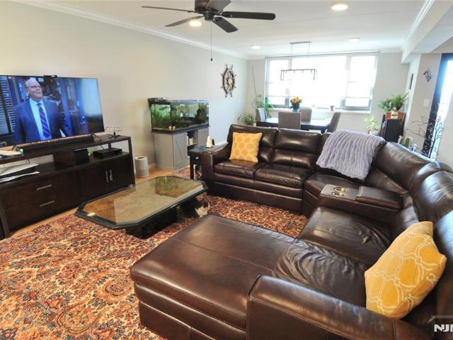 House for sale in Cliffside Park, New Jersey