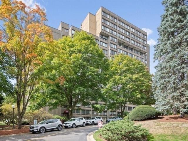 Condo for sale in Auburndale, Massachusetts