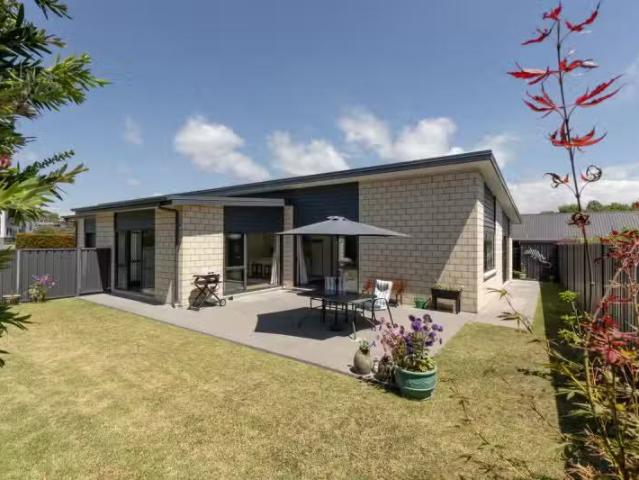 House for sale in Whakamarama, Bay Of Plenty