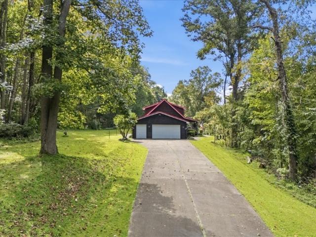 House for sale in Saint Marys, West Virginia