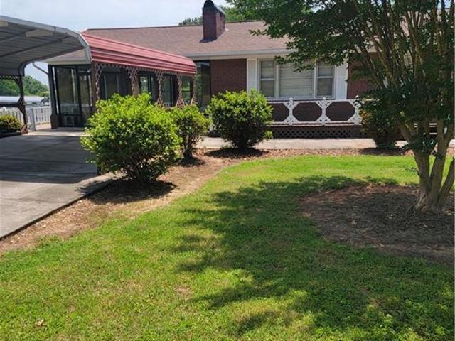 House for sale in Millers Creek, North Carolina