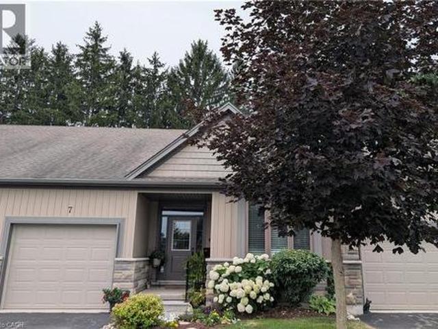 Townhouse for sale in Wilmot, Ontario