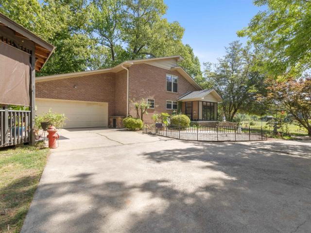 House for sale in Ark