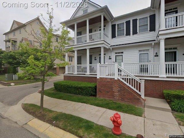 Townhouse for sale in Forester Square, Auburn Hills