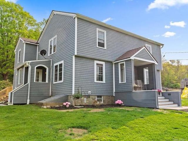 House for sale in Pomfret, Connecticut