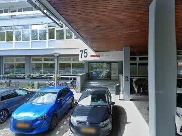 Bedrijfspand te huur in Zuid, Amsterdam