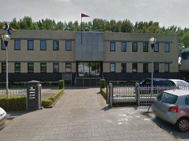 Bedrijfspand te huur in Hanevoet, Eindhoven