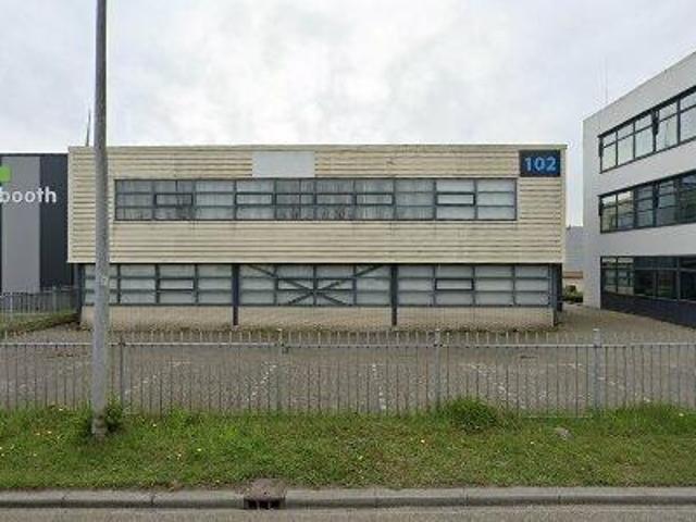 Bedrijfspand te huur in Zaandam, Noord Holland