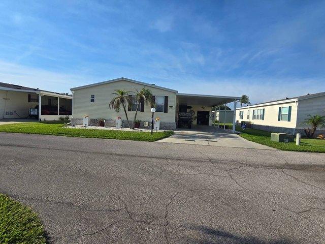 House for sale in Lake Alfred, Florida