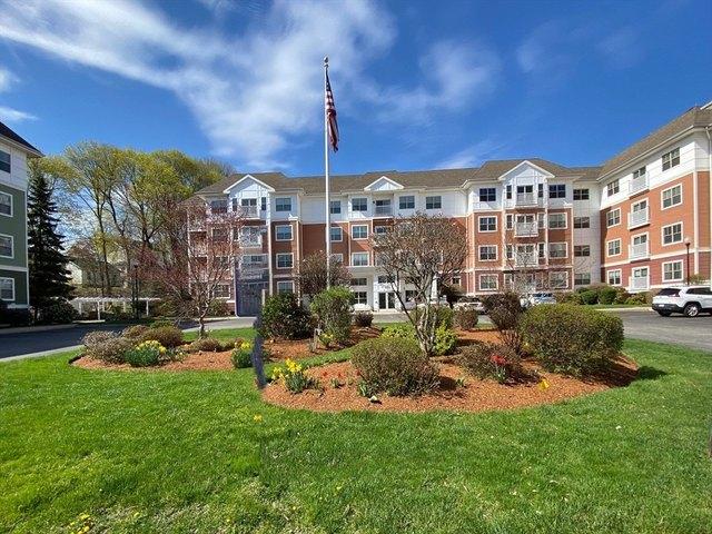 Condo for sale in Hudson, Massachusetts