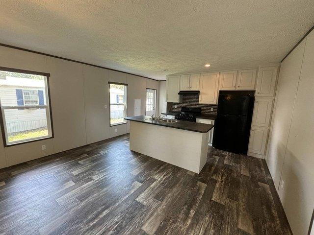 House for sale in Hampton, Georgia