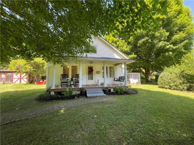 House for sale in West Jefferson, North Carolina