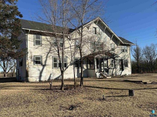 House for sale in Canova, South Dakota