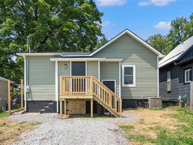 House for sale in Roseville, Ohio