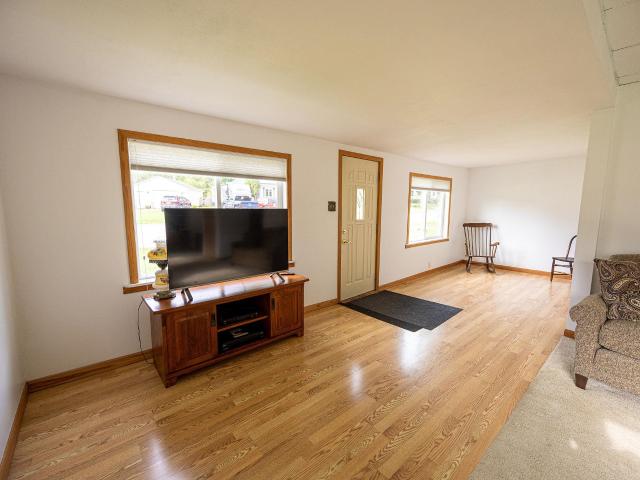 House for sale in Oconto Falls, Wisconsin