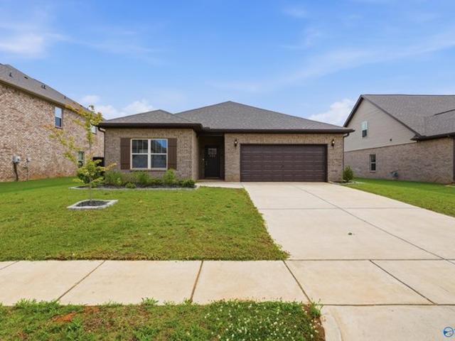 House for sale in New Market, Alabama