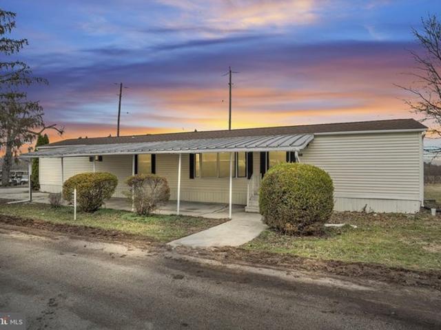 House for sale in New Oxford, Pennsylvania