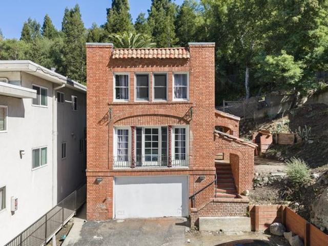 House for sale in San Anselmo, California