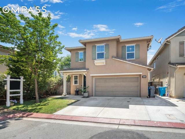 House for sale in Gilroy