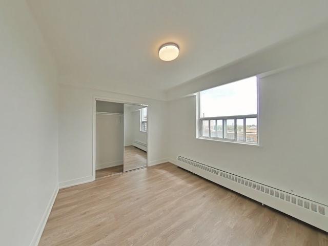 Apartment for rent in Toronto—St. Paul's, Toronto