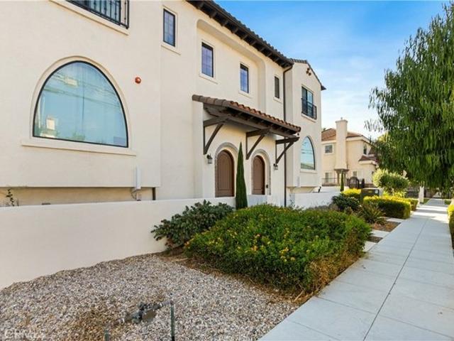 Townhouse for sale in San Gabriel, California