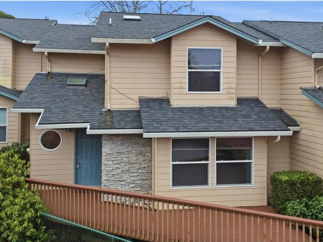 Townhouse for sale in Oregonia
