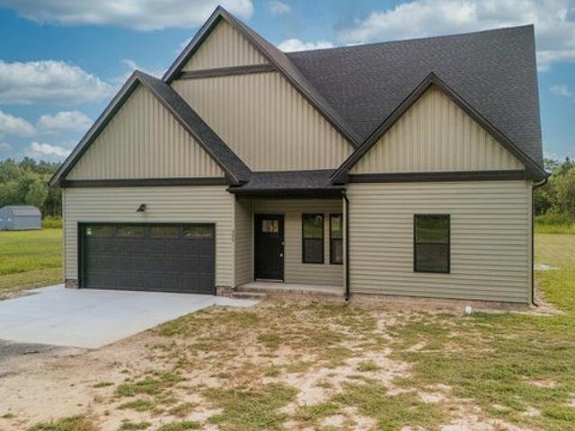 House for sale in Elizabeth City, North Carolina
