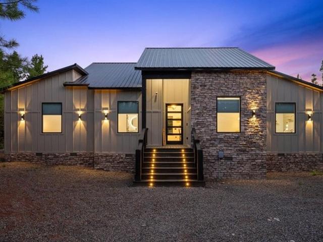 House for sale in Broken Bow, Oklahoma