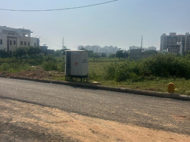 Land for sale in Hariana