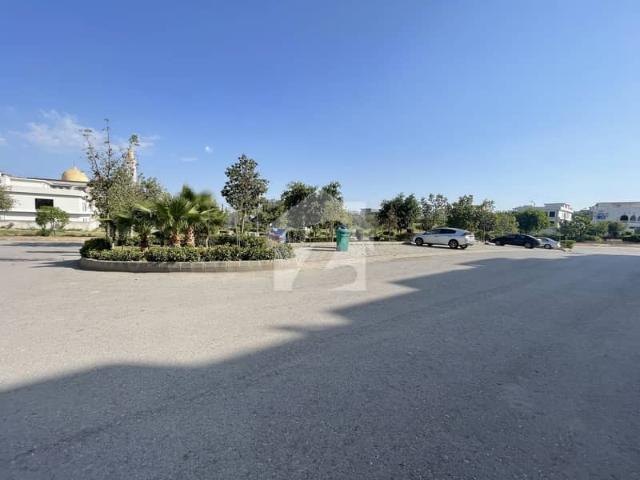 Commercial for sale in Islamabad