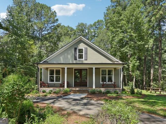 House for sale in Oxford, Georgia