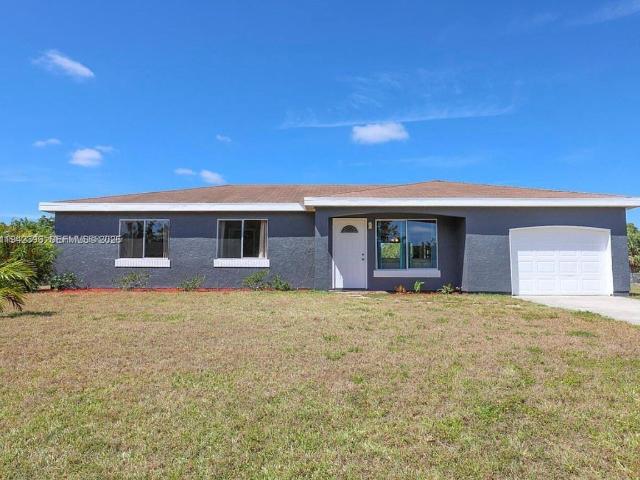 House for sale in Port Saint Lucie, Florida