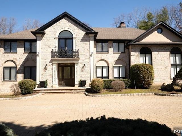 House for sale in Cresskill, New Jersey
