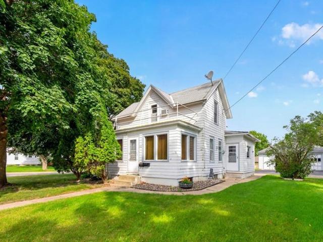 House for sale in Steele, Minnesota