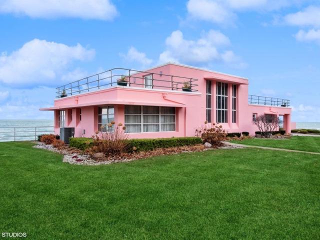 House for sale in Porter, Indiana